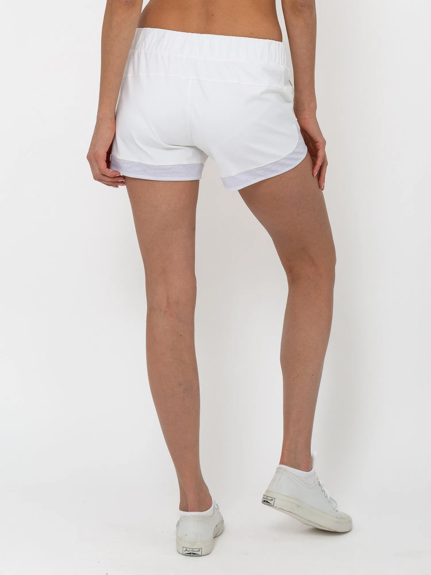 Active Short - White