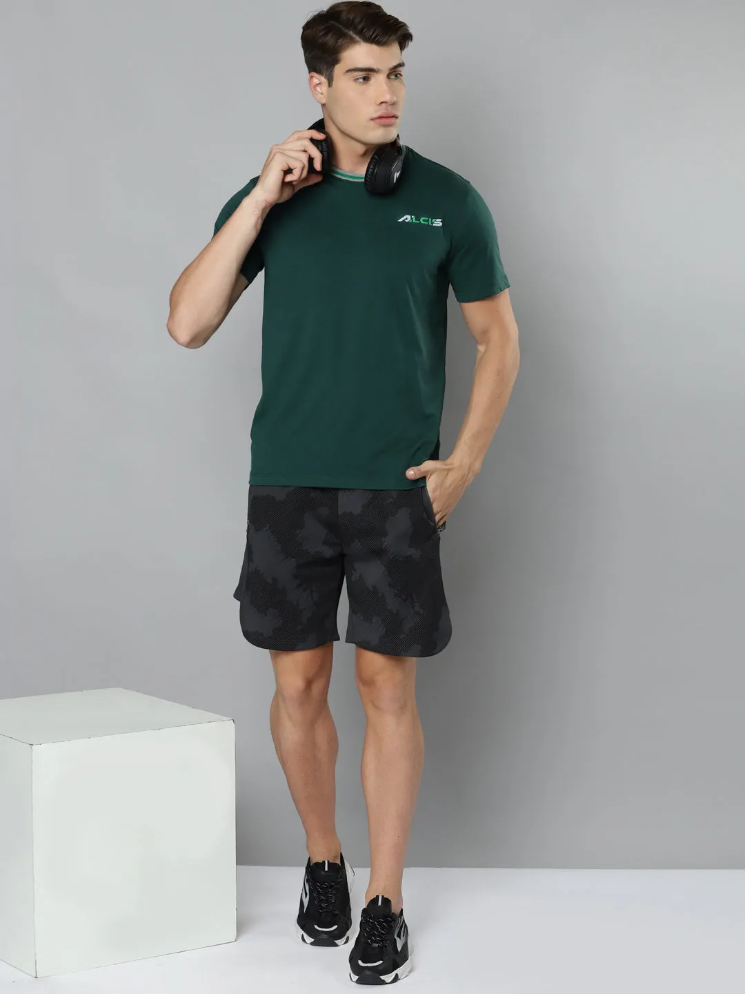 Alcis Men Green Slim Fit Running T-shirt