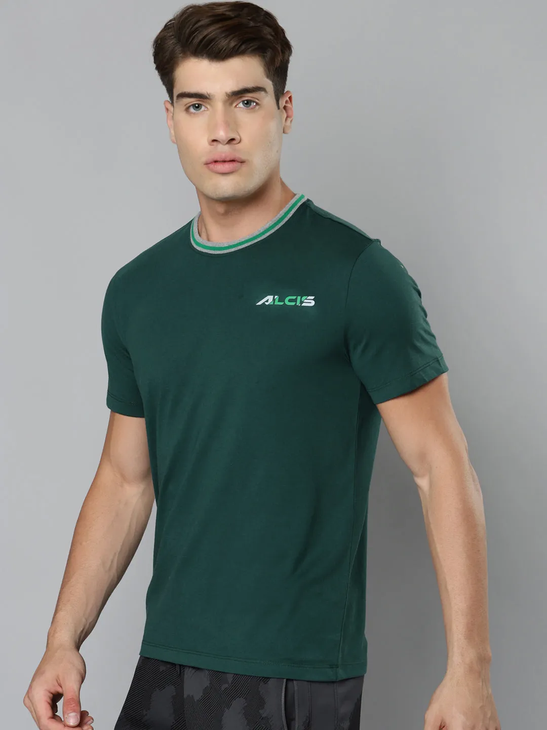 Alcis Men Green Slim Fit Running T-shirt