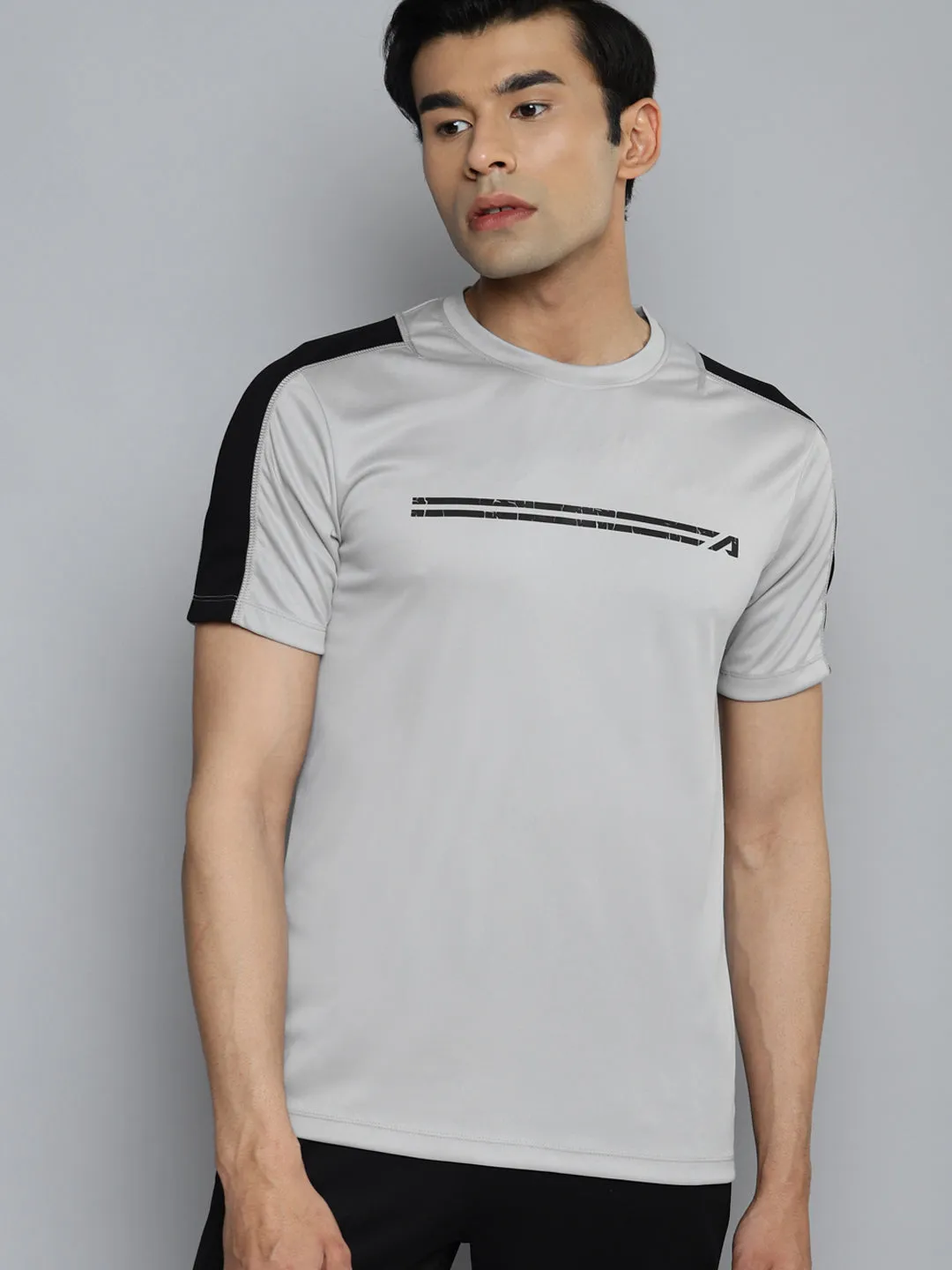 Alcis Men Grey Slim Fit Training or Gym T-shirt