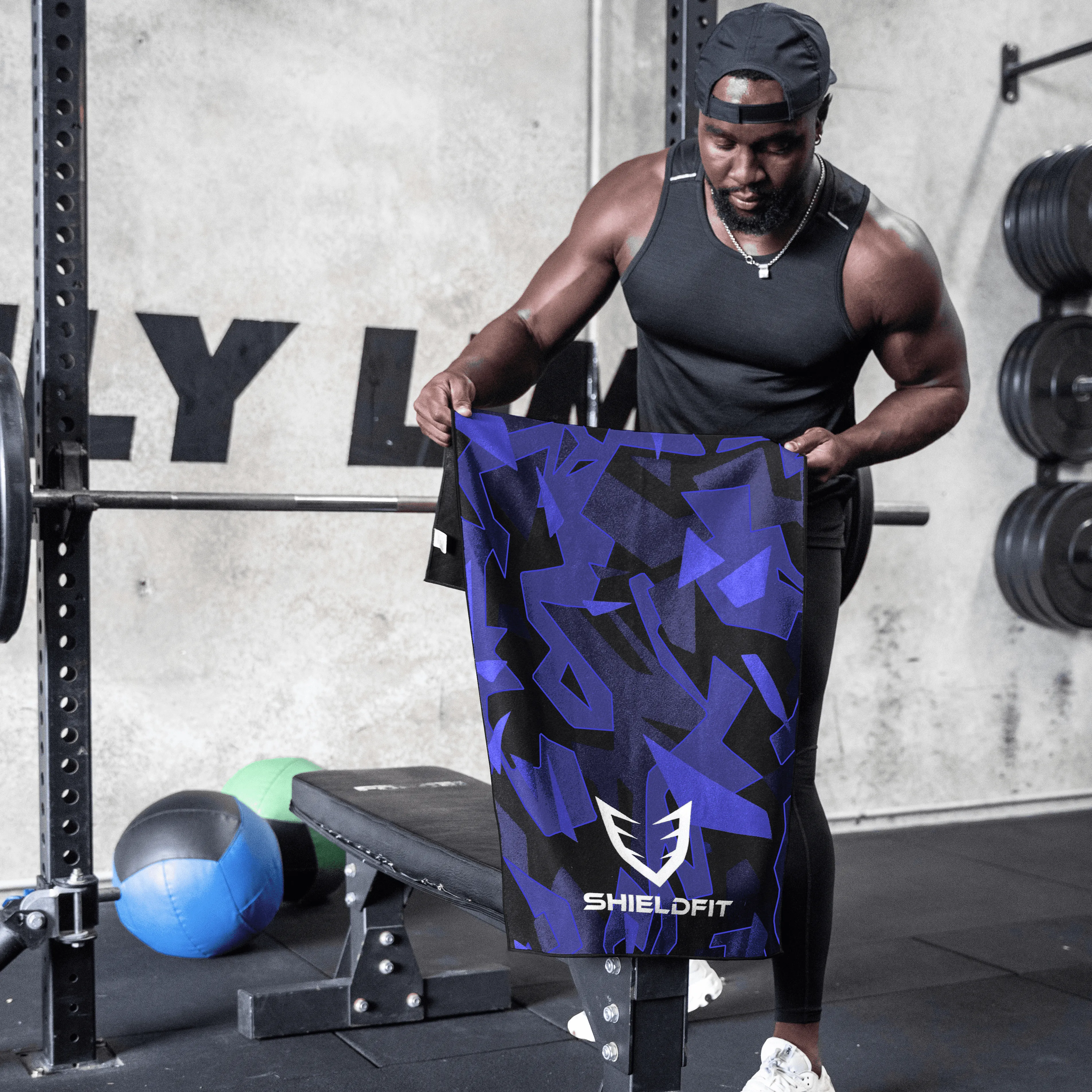 Antibacterial Gym Towel: Deep Blue