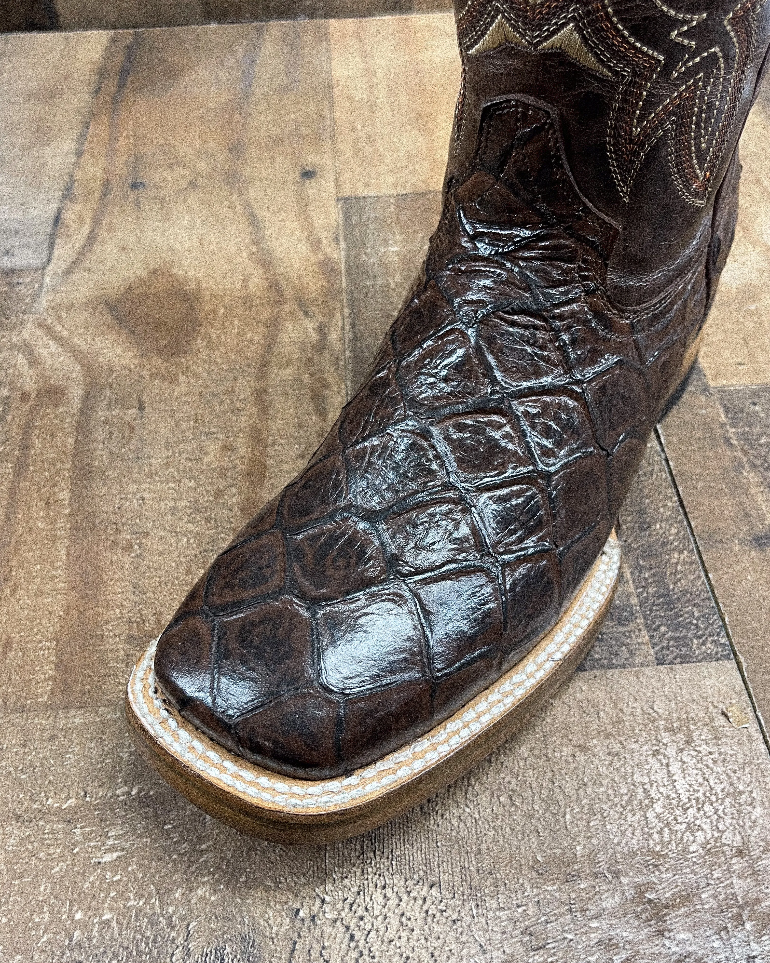 BROWN BASS | MEN SQUARE TOE COWBOY BOOTS