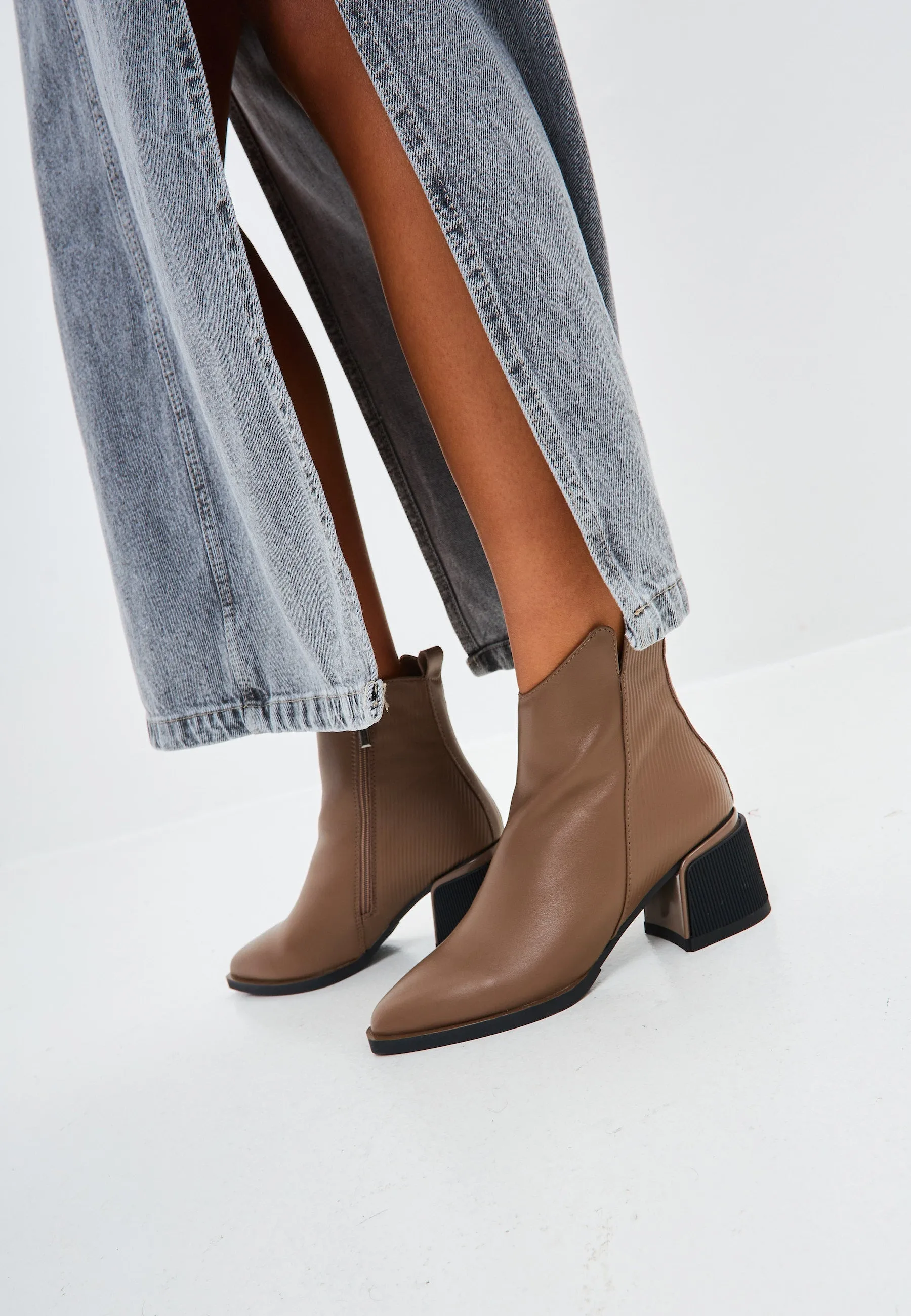 Casual Ankle Boots - Beige