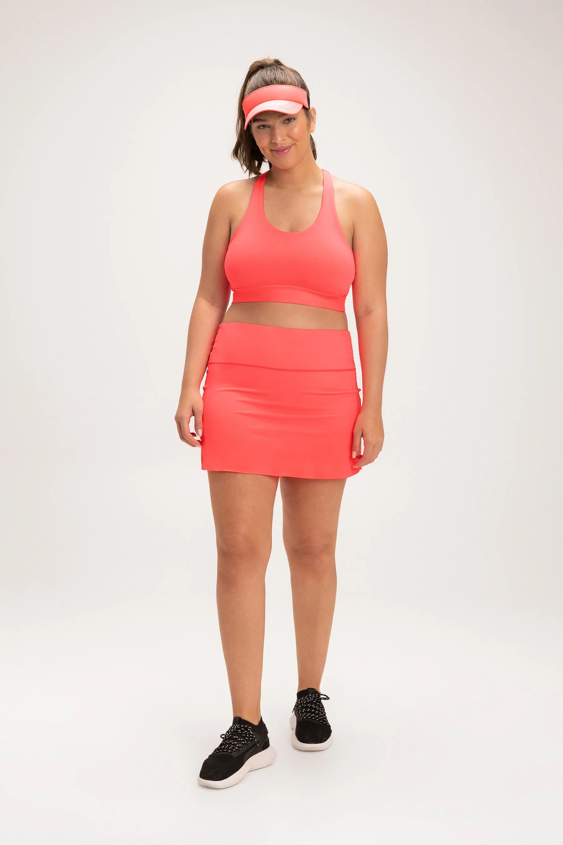 Essential Sense Mid Racer Sports Bra