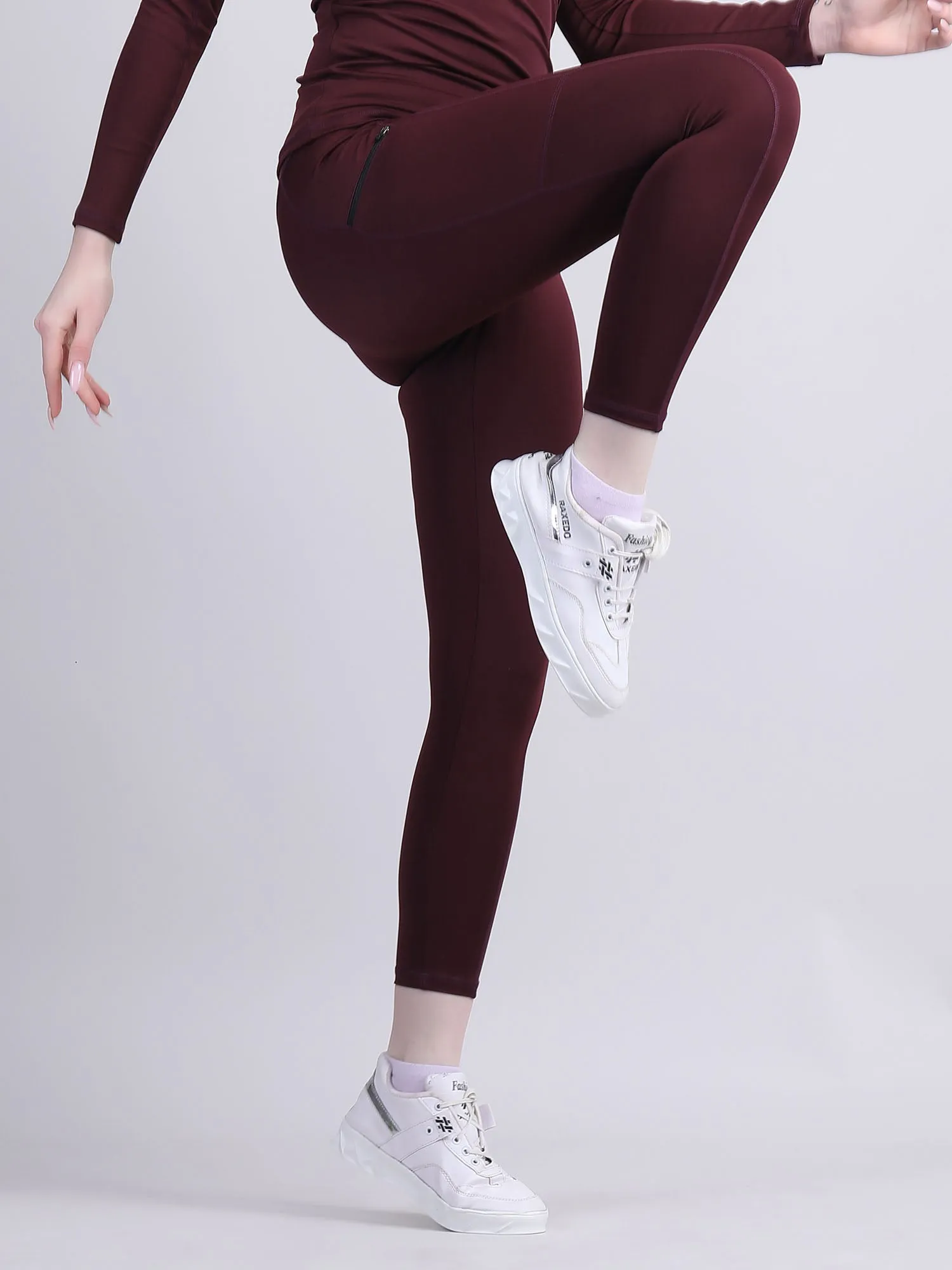 gym track pants for womens