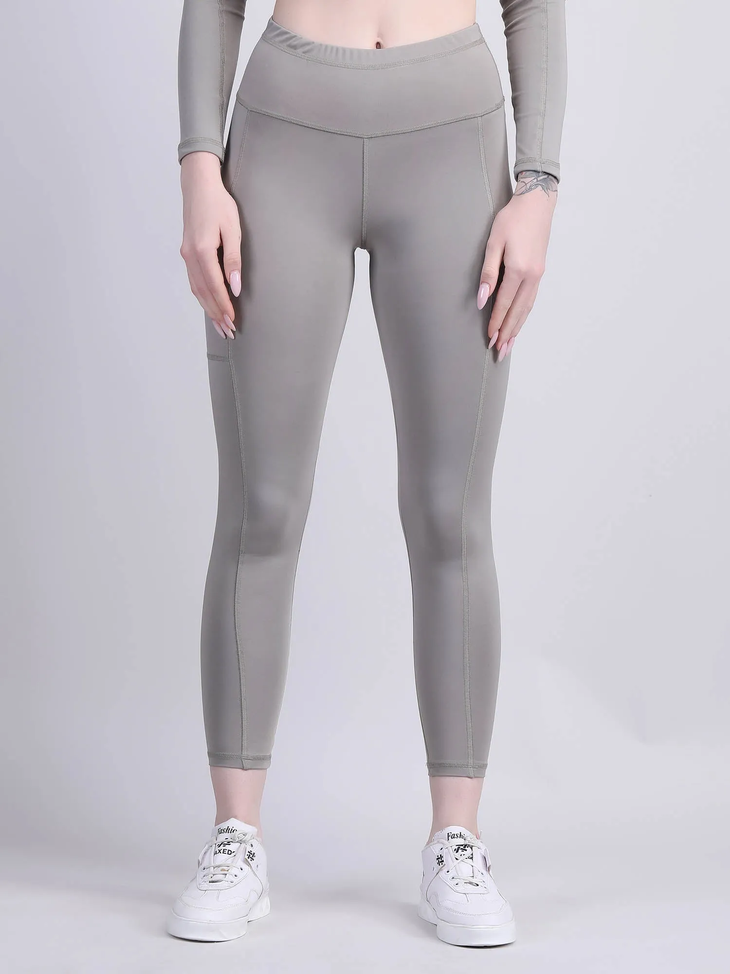 gym track pants for womens