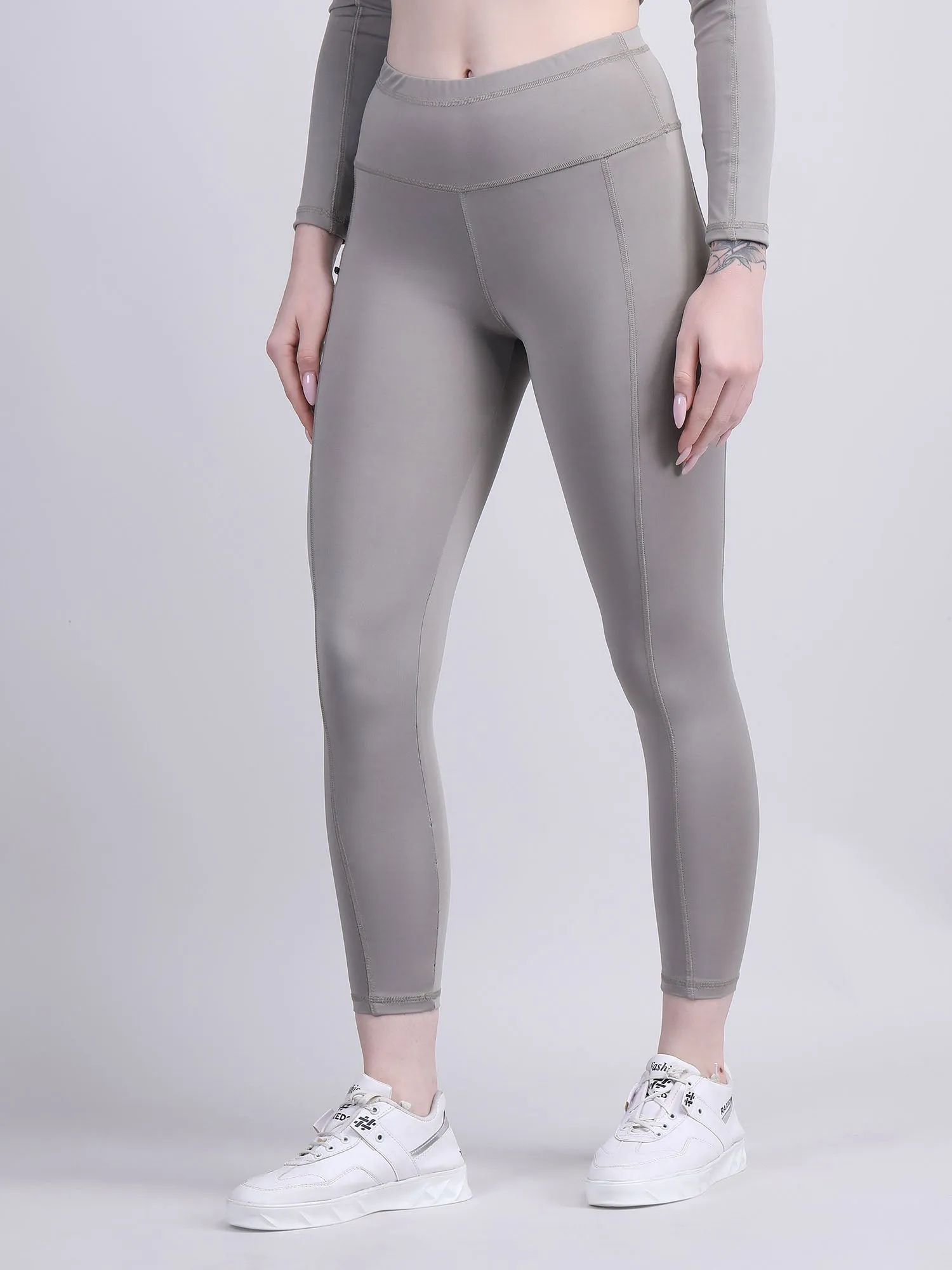 gym track pants for womens