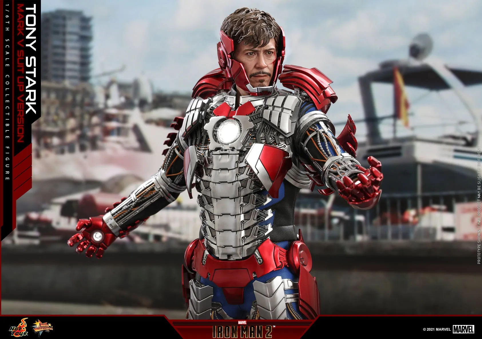 Hot Toys - MMS599 - Iron Man 2 - 1/6th scale Tony Stark (Mark V Suit up Version) Collectible Figure