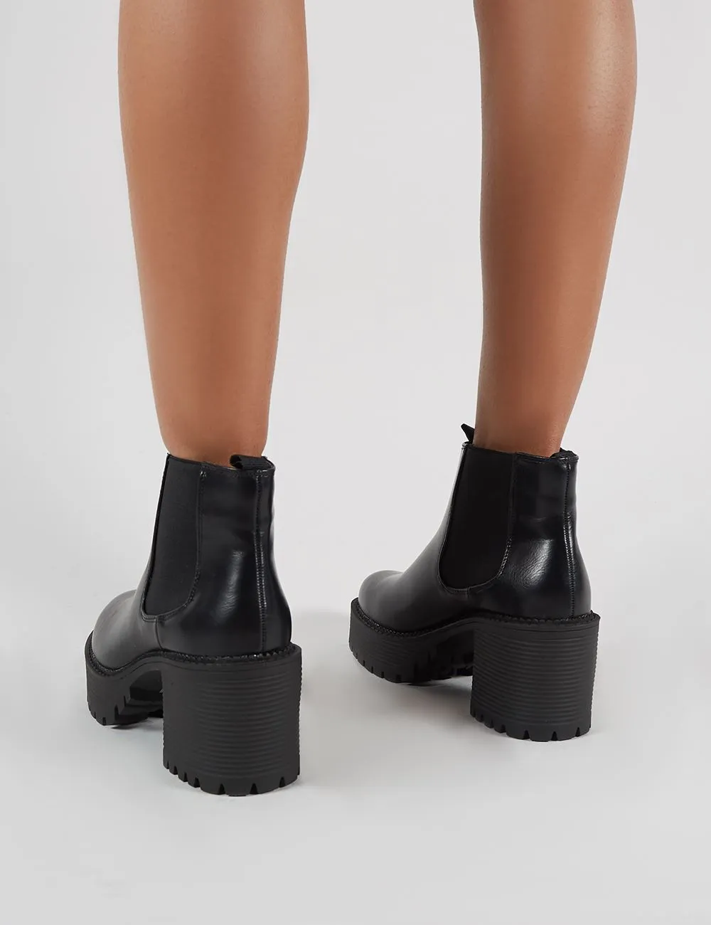 Melia Heeled Chlesea Boots in Black PU