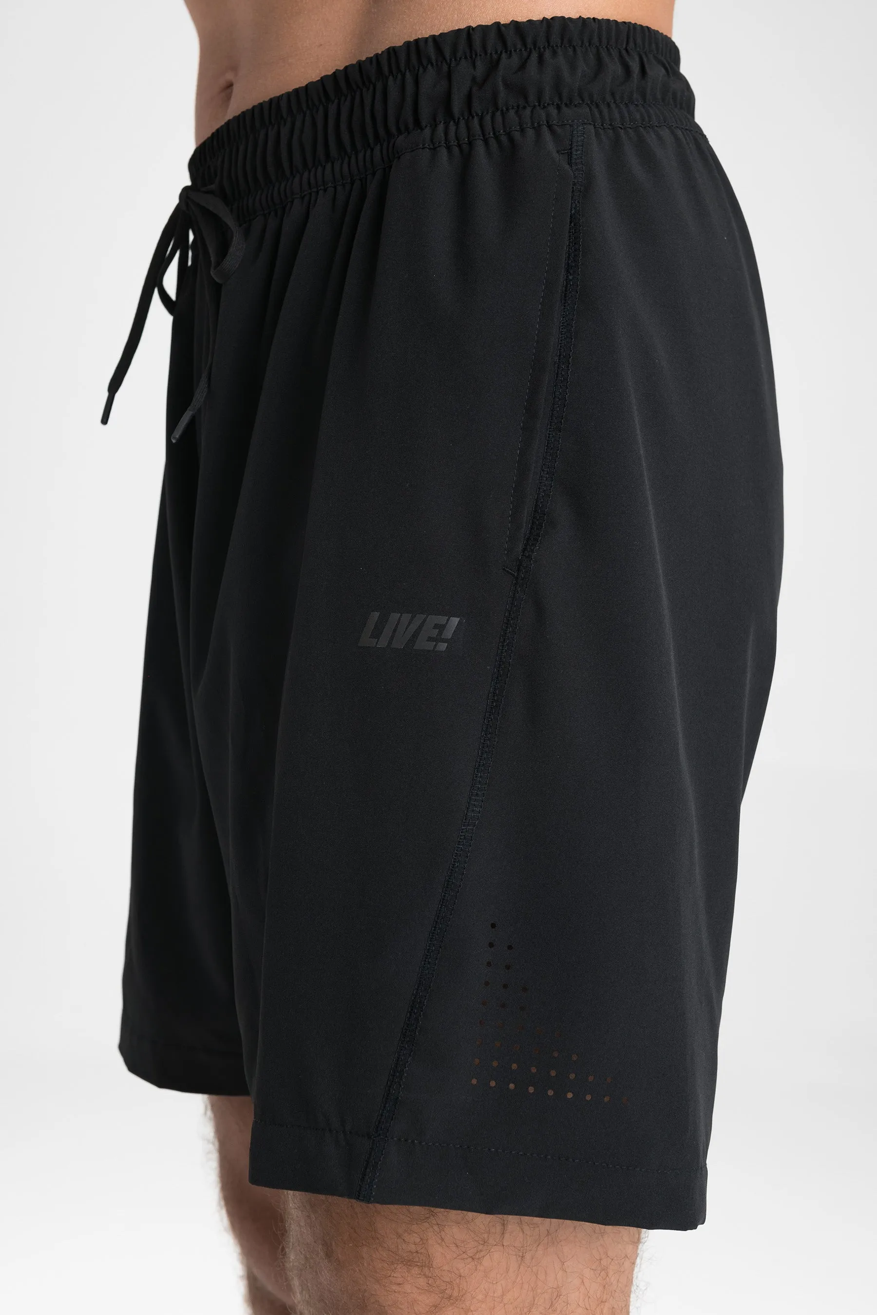 Men Move Air Shorts