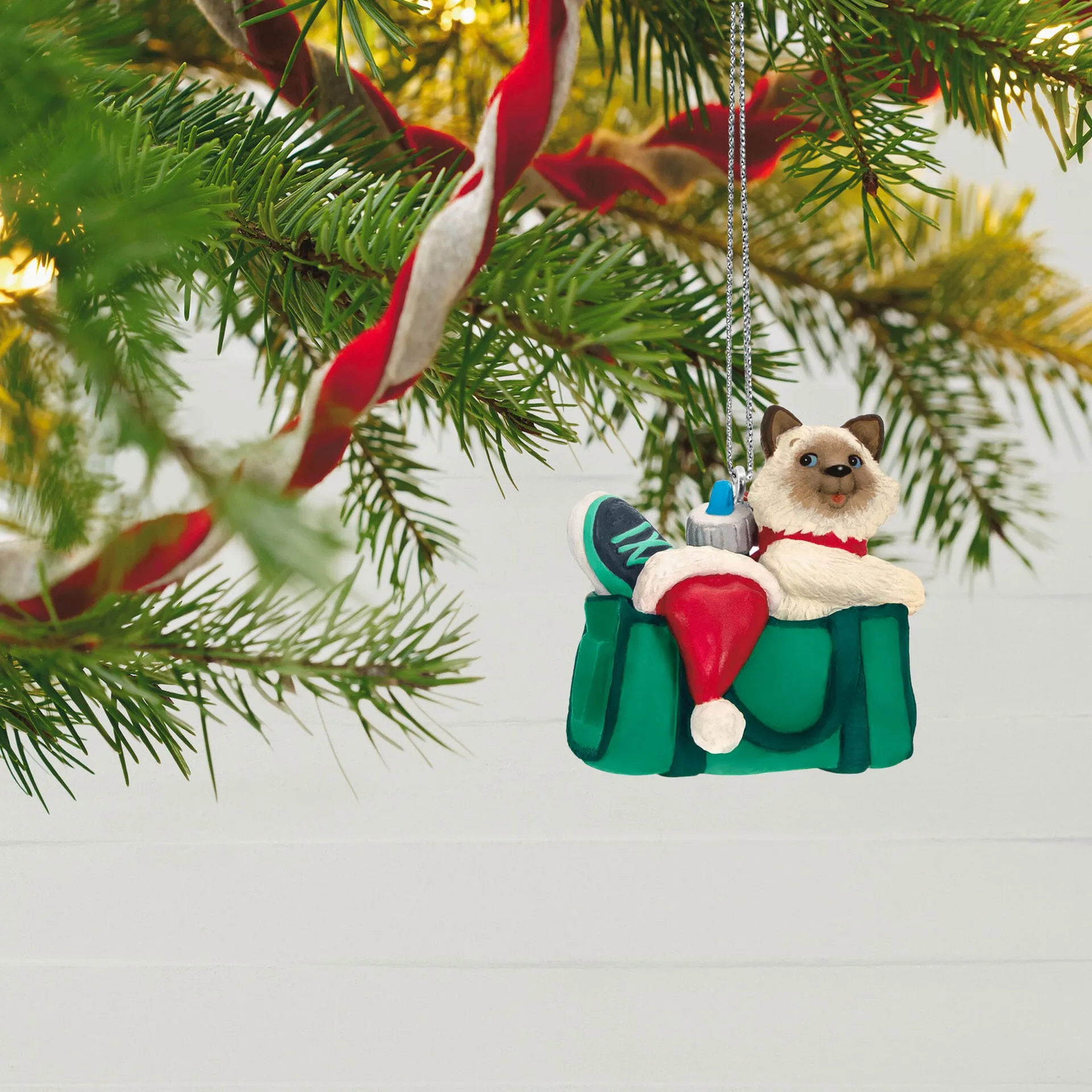 Mischievous Kittens — Hallmark Keepsake Christmas Ornament