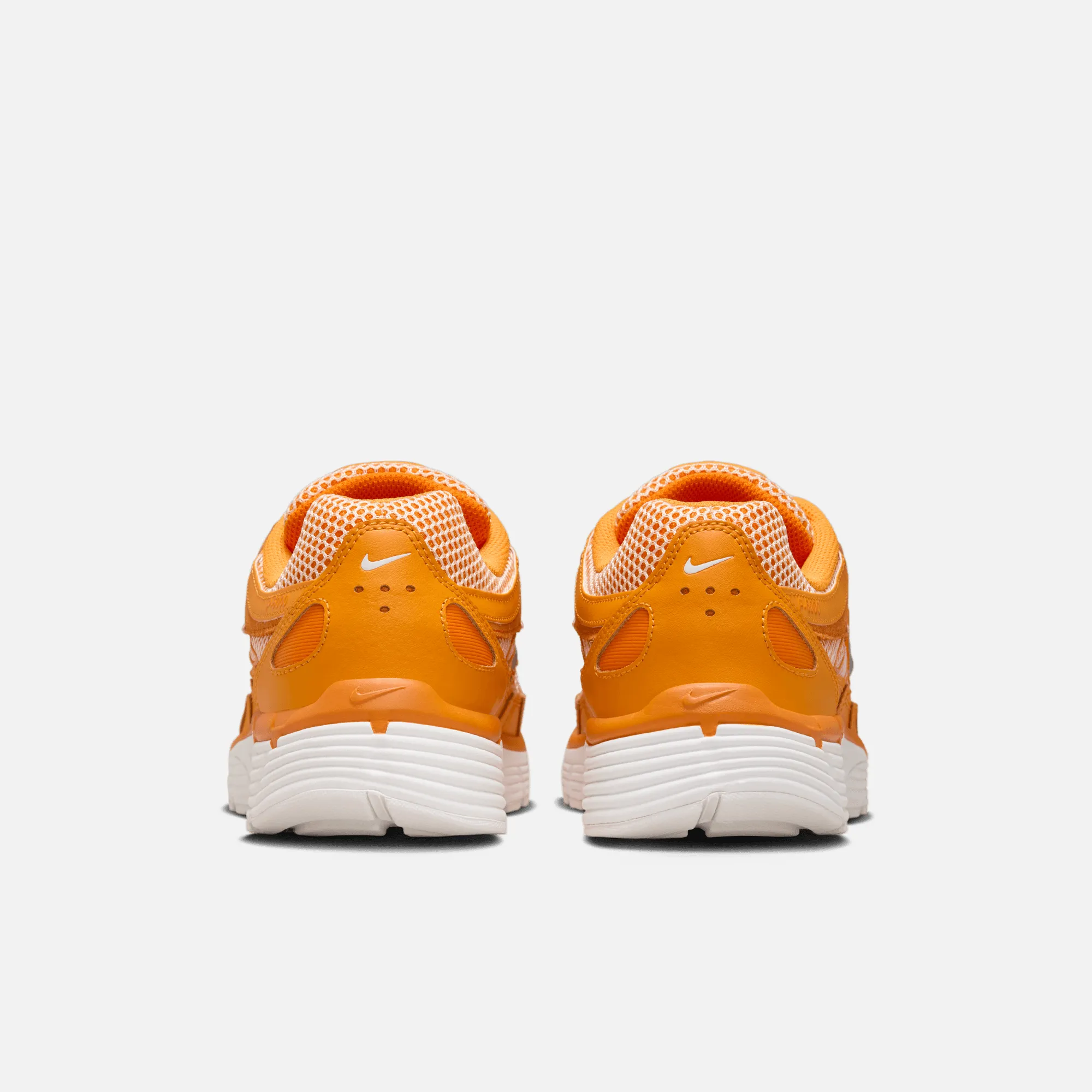 Nike P-6000 Premium Kumquat