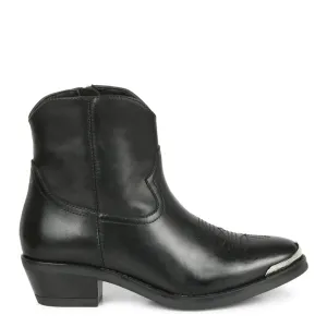 Saint Teresa Decorative Leather Ankle Boots