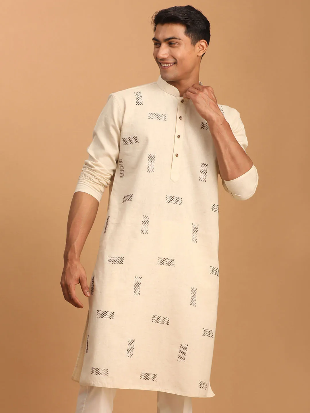 SHVAAS By VASTRAMAY Men's Cream Katha Stich Embroidered cotton Kurta