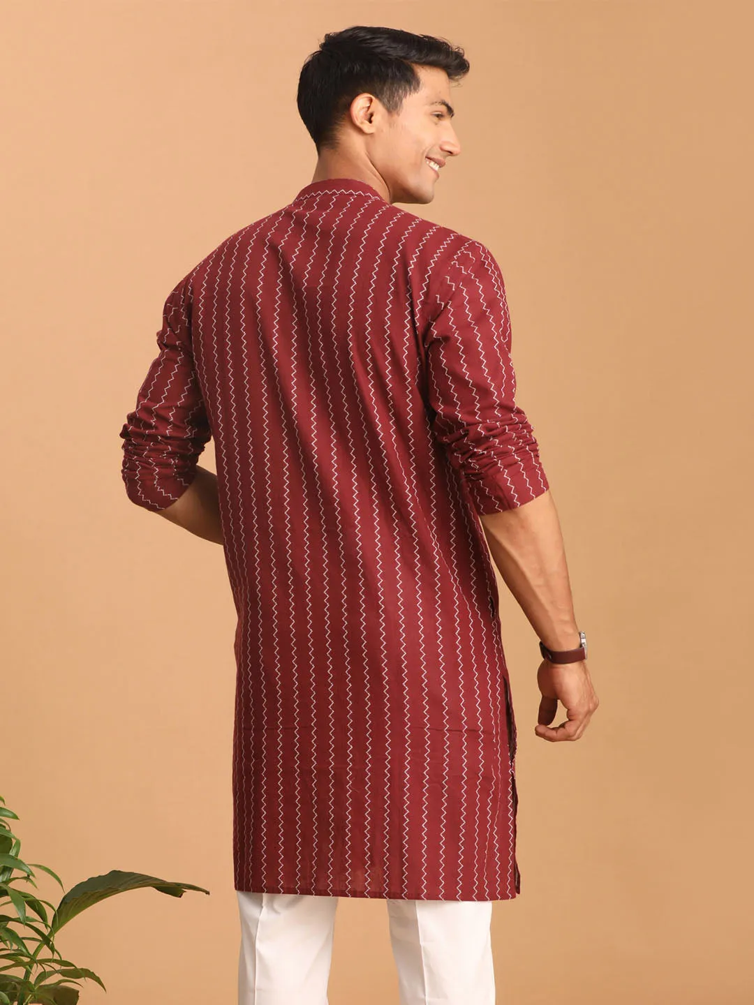 SHVAAS By VASTRAMAY Men's Maroon jacquard Zig Zag Cotton Kurta