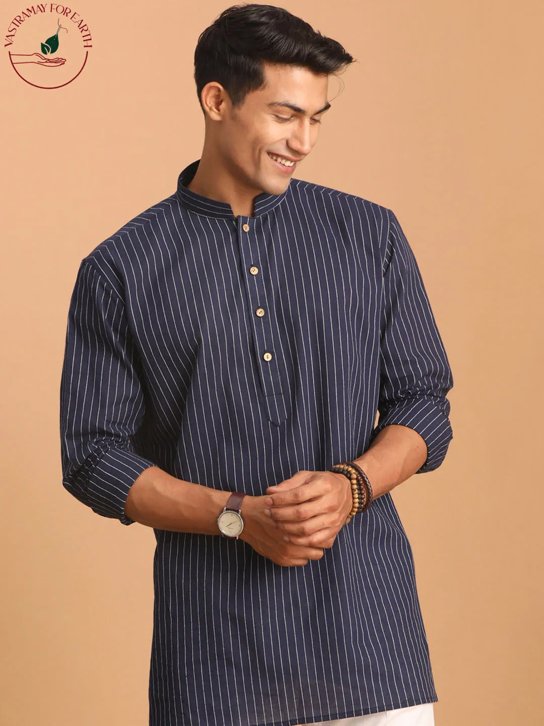 SHVAAS By VASTRAMAY Men's Navy Blue Striped Cotton Short Kurta