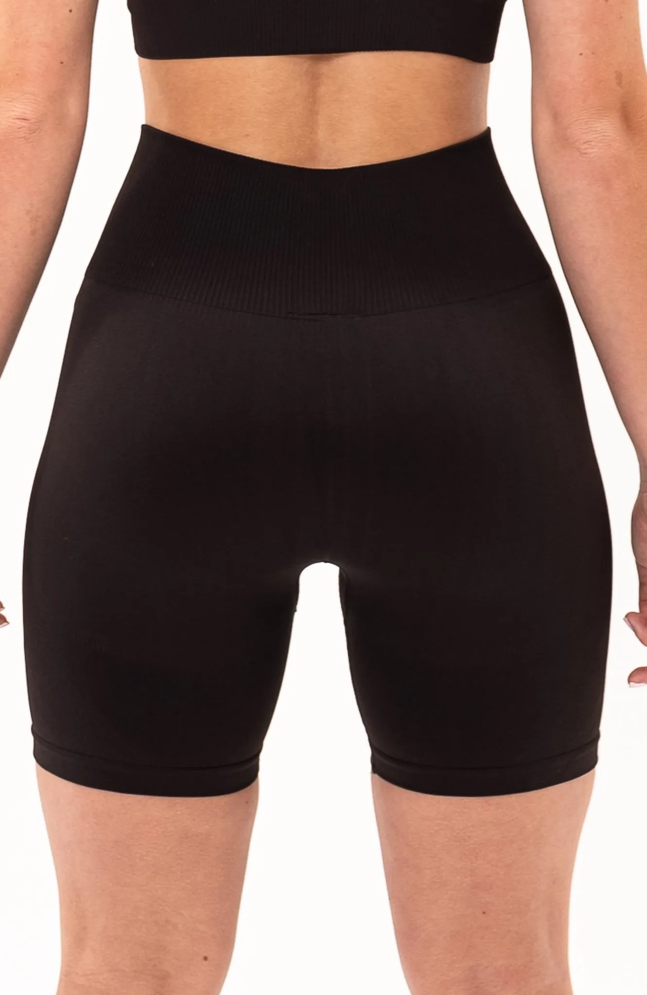 Unlimited Seamless Shorts - Walnut Brown