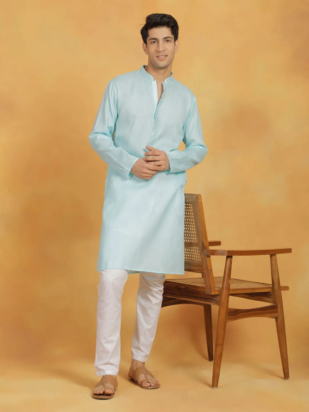 VASTRAMAY Aqua & White Cotton Kurta Pyjama