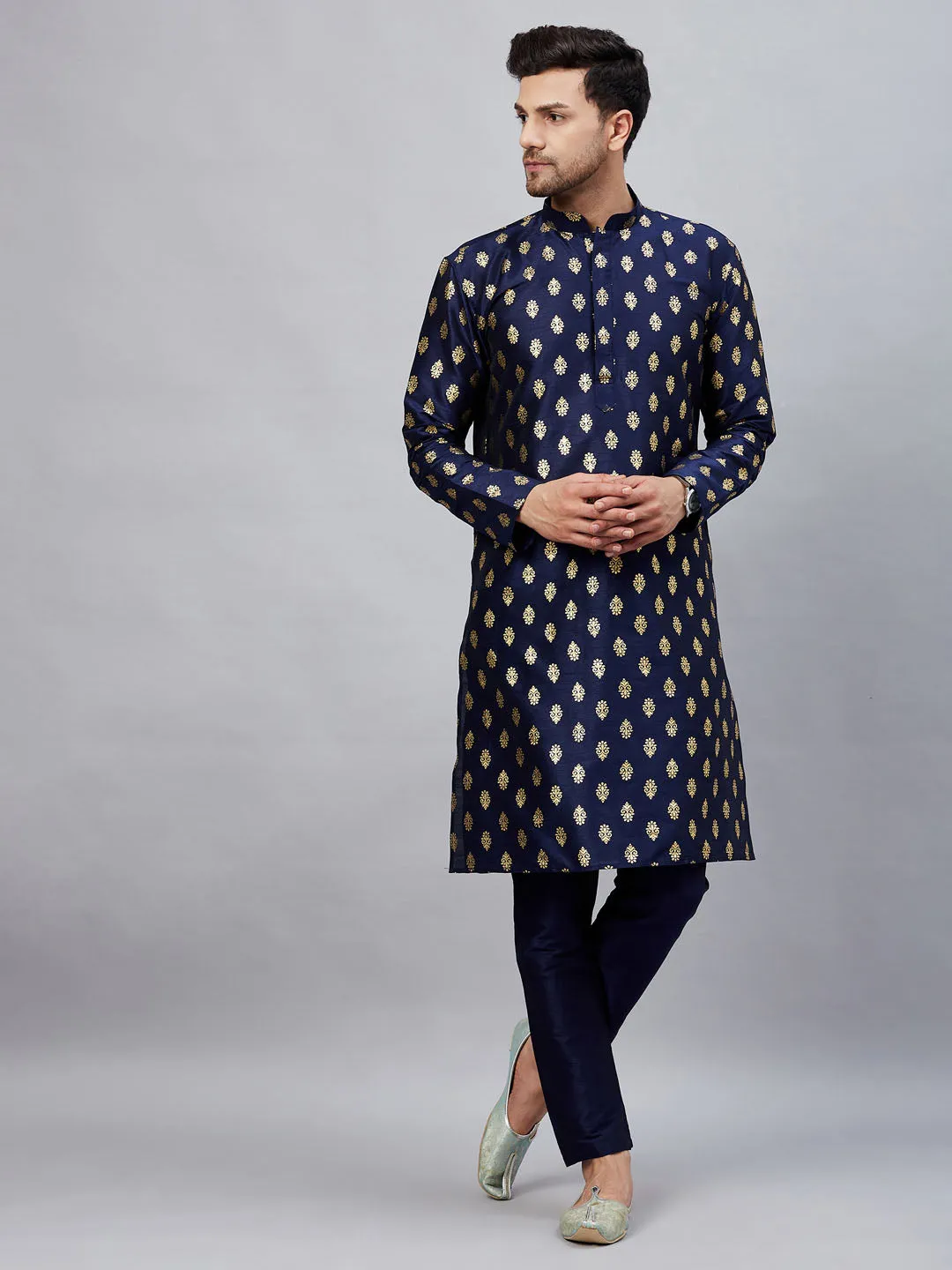 VASTRAMAY Men's Navy Blue Silk Blend Kurta