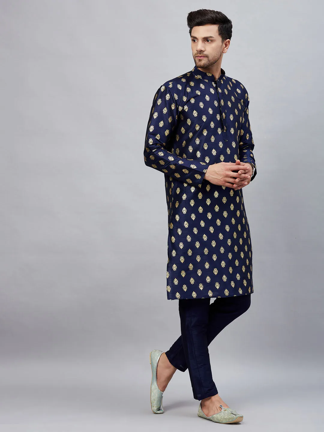 VASTRAMAY Men's Navy Blue Silk Blend Kurta